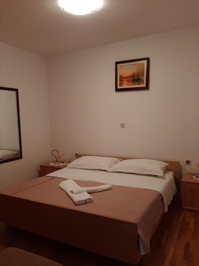 Apartments Grozdana Crikvenica Exteriör bild