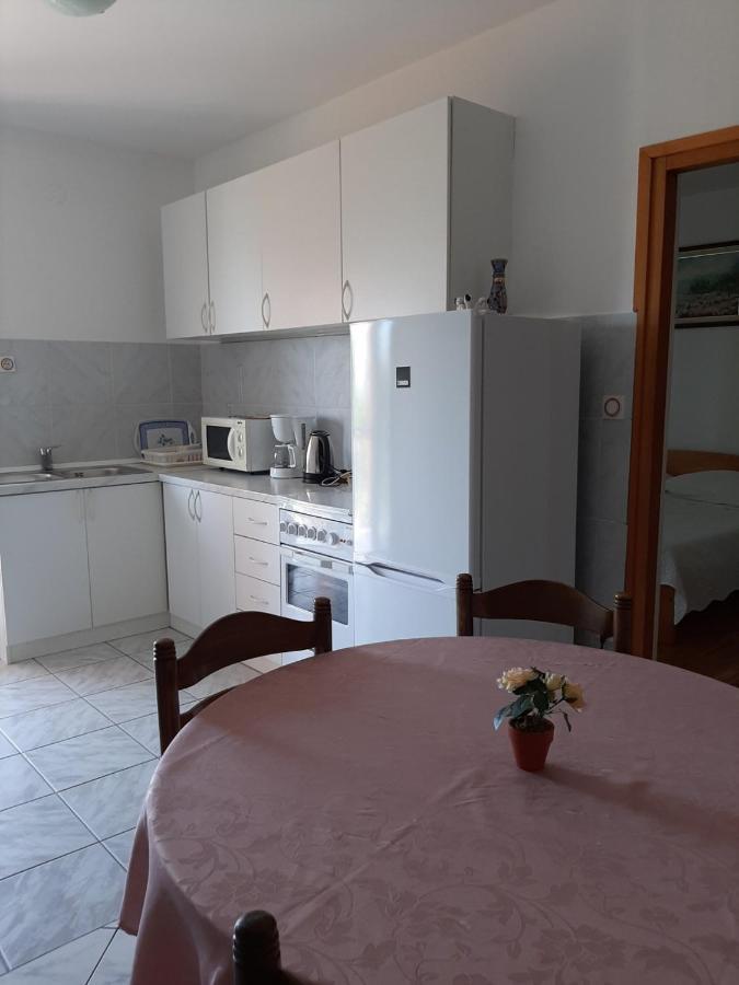 Apartments Grozdana Crikvenica Exteriör bild