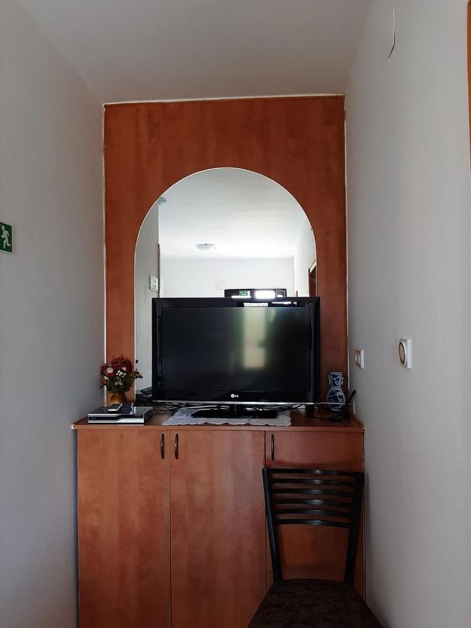 Apartments Grozdana Crikvenica Exteriör bild