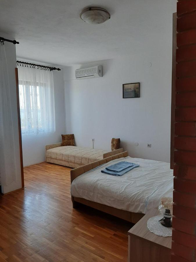 Apartments Grozdana Crikvenica Exteriör bild